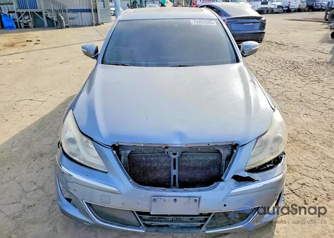 2013 Hyundai Genesis 3.8L z USA, uszkodzony, nr VIN KMHGC4DD7DU256186